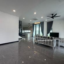 For Rent - Alocasia Double Storey Semi D @ Setia Tropika 4 Bed 5 Bath