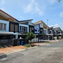 Temasya Suria @ Glenmarie for Sales (Rare Unit)