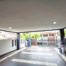 Freehold 20ft X 75ft Kitchen Extented 