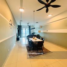 Well maintained unit with a nice view of klcc