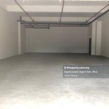 Retail space for Sale