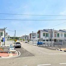 1.5 Storey Semi Detached House