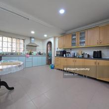 40x75sqfr, Double Storey Corner, Renovated, Gated Guarded
