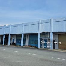 Nilai 3 @ 2000sf terrace factory to let