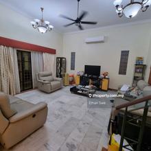 Exclusive unit Semi D/Gated & Guarded/Freehold/Intermediate/Renovated