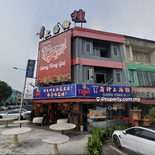 Potential ROI 5% 3 Storey Shop Facing Main Road Puchong Utama