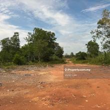 Simpang Renggam 16 Acres Land