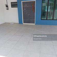 Sunland Residence Semi D House,  Gated and Guarded, Good Condition.