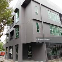 3 Storey Shop Office for Rent @ Putra Height, Subang Jaya, Selangor