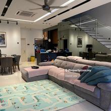 Terrace house for Sale