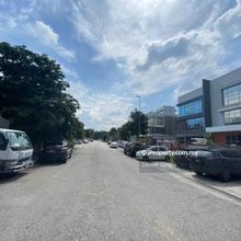 Bukit Jelutong 3 sty Semi D Factory for Rent , Last Unit !
