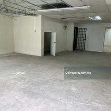 Shop-office for Rent