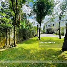 Villa Serene Kiara, corner unit with a great land size