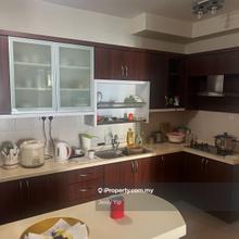 Suriamas Corner Biggest type 4 rooms can Full Loan