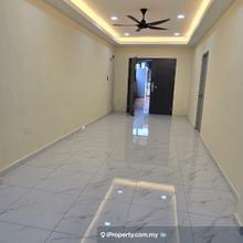 Taman Johor Single storey house for sale( end lot)