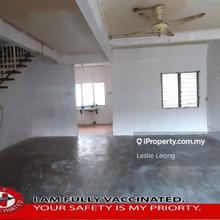 Terrace house for Sale