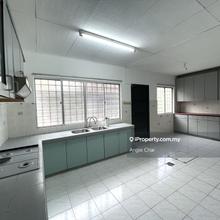 Charming 2-Storey Link Home in the Heart of Ss5, Petaling Jaya