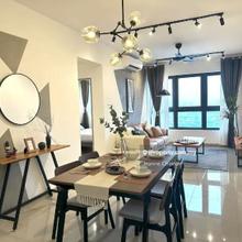 Full Loan & Furnished, Below Market Price, Ready Move In, Beside Mall!