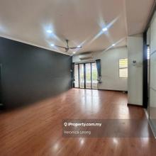 Mutiara tropicana below bank value 2storey spacious living halls 
