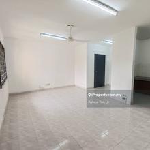 Apartment Teluki Low Floor, Well maintained, Freehold