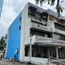Top Corner above Public Bank Taman Desa (High traffic)