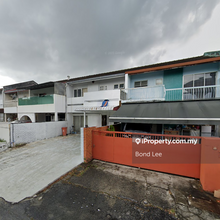 Double storey commercial house