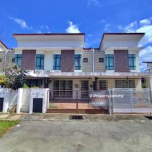 Lelong - Teres 2 Tingkat di Taman Saujana KLIA, Sepang