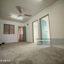 High floor nice view 2 lift 