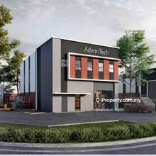 1.5-Storey Semi-Detached Light Industrial Factory for Sale