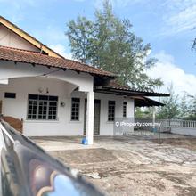 Paka - Rumah Semi D Paka Dungun