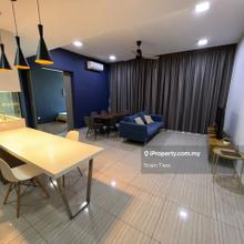 KLCC & Golf View Full Furnished Interior Design Unit for Rent!