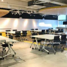 Leisure Commerce Square Office Unit For Rent