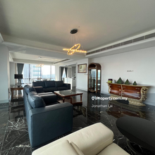 High Floor and Fully Furnished 