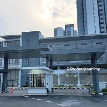 Freehold Condominium super low density (Owner welcome list)