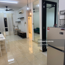 Metropolitan Squere condo ,block D, Near 7 eleven