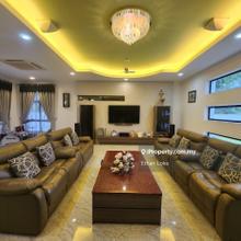 Freehold Double Storey Bungalow