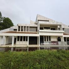 Bungalow At Taman Kolam Air, Jalan Rubi