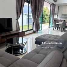 Bungalow with canal and seaview for rent!