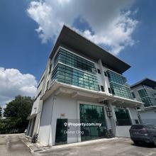 Bukit Jelutong u8 Industrial Park 3 sty semi D Factory for sell 