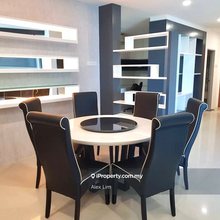 The View Condominium For Rent !!