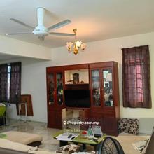 Double Storey Terrace /Link House Saujana Puchong 