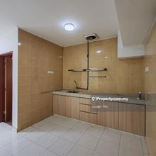 Heart of Petaling Jaya. Strategic location home.
