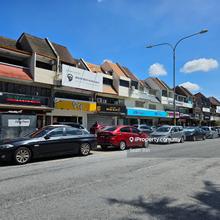 Rare 3 Storey Shop at Taman Tun