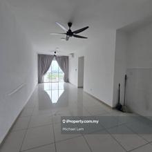 3 carparks at ground floor. High floor unit.
