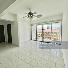 Big Unit 1240 sqft  Facing KLCC