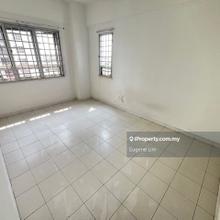 Fullloan Unit With Rm1000 , Renovated , Mosaic Unit , Good Condition