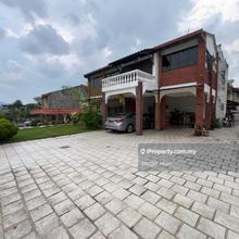 Very big land for gardening & parking