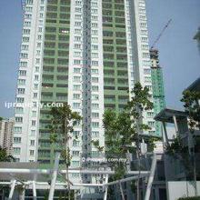 High floor corner Kiara Designer Suite unit for sale !