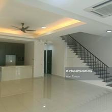 Biggest Build up with 6 room house for rent with clubhouse setia alam