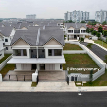 Corner Unit 2 Storey Semi-D Sejati Lakeside 2 Cyberjaya